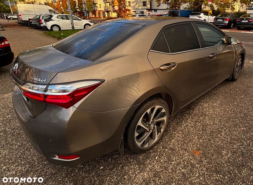 Toyota Corolla 2018 photo 3