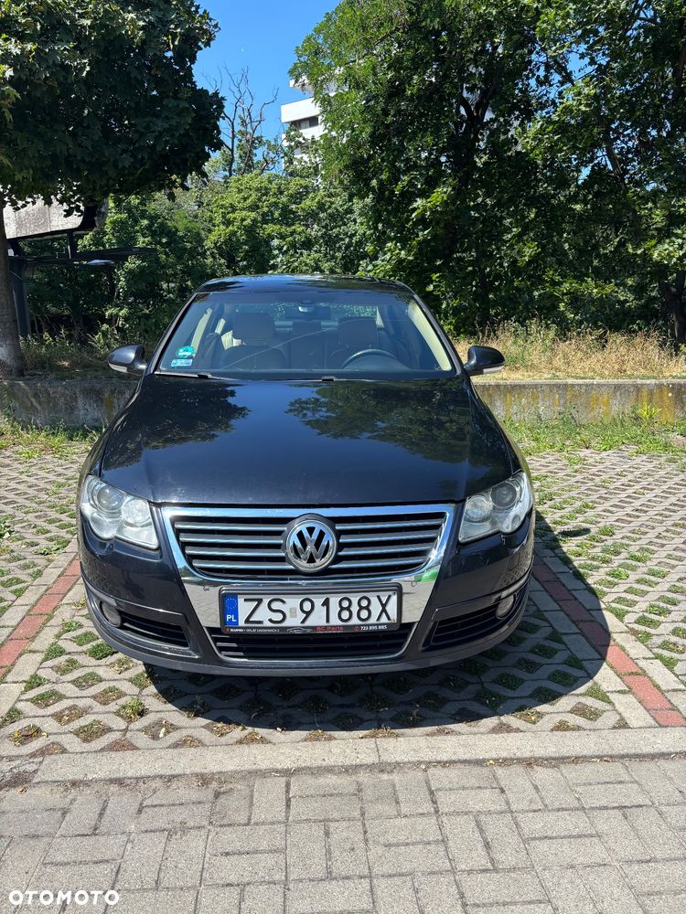 Volkswagen Passat 2.0 TDI Highline - 2