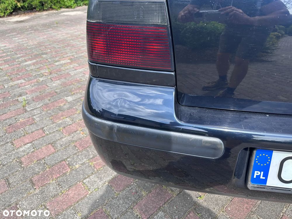 Volkswagen Golf - 25