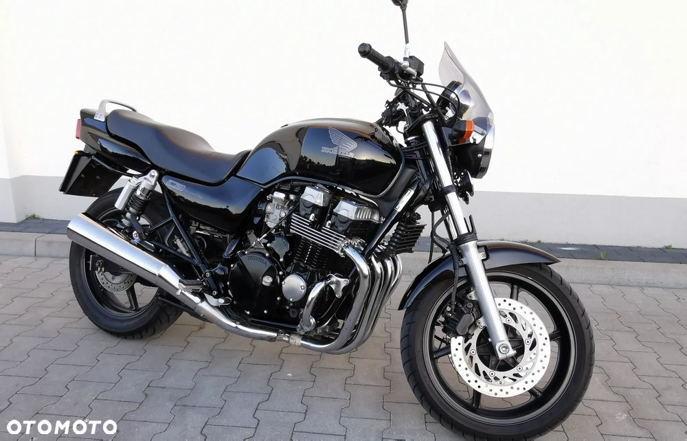 Honda CB - 3
