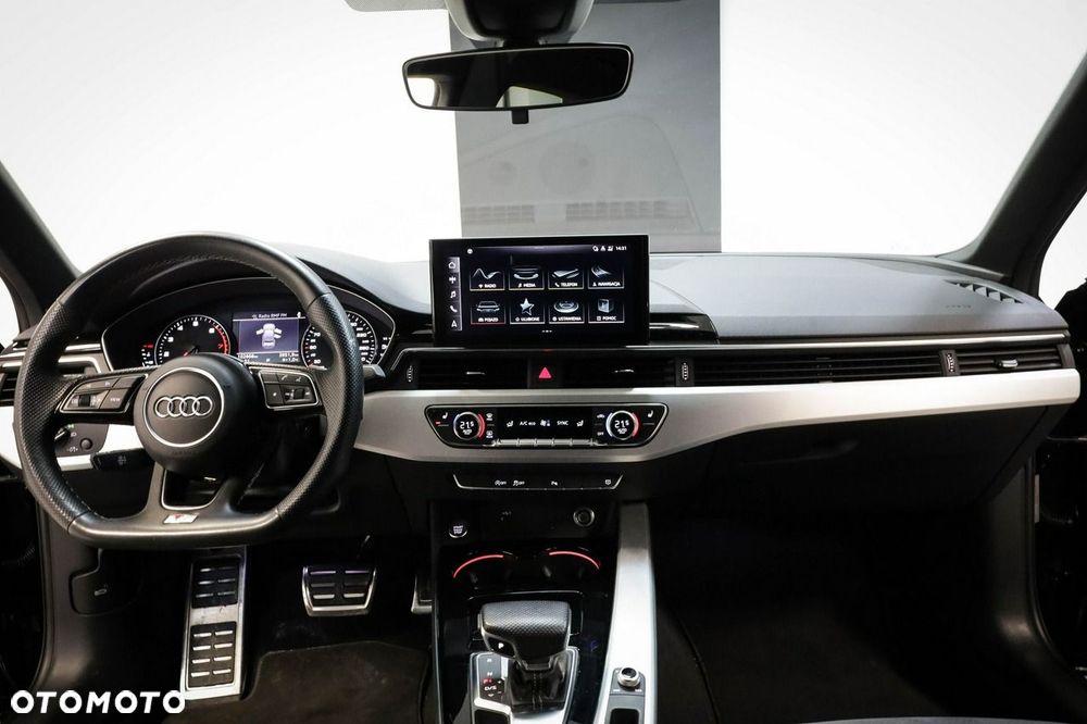 Audi A4 Limousine - 12