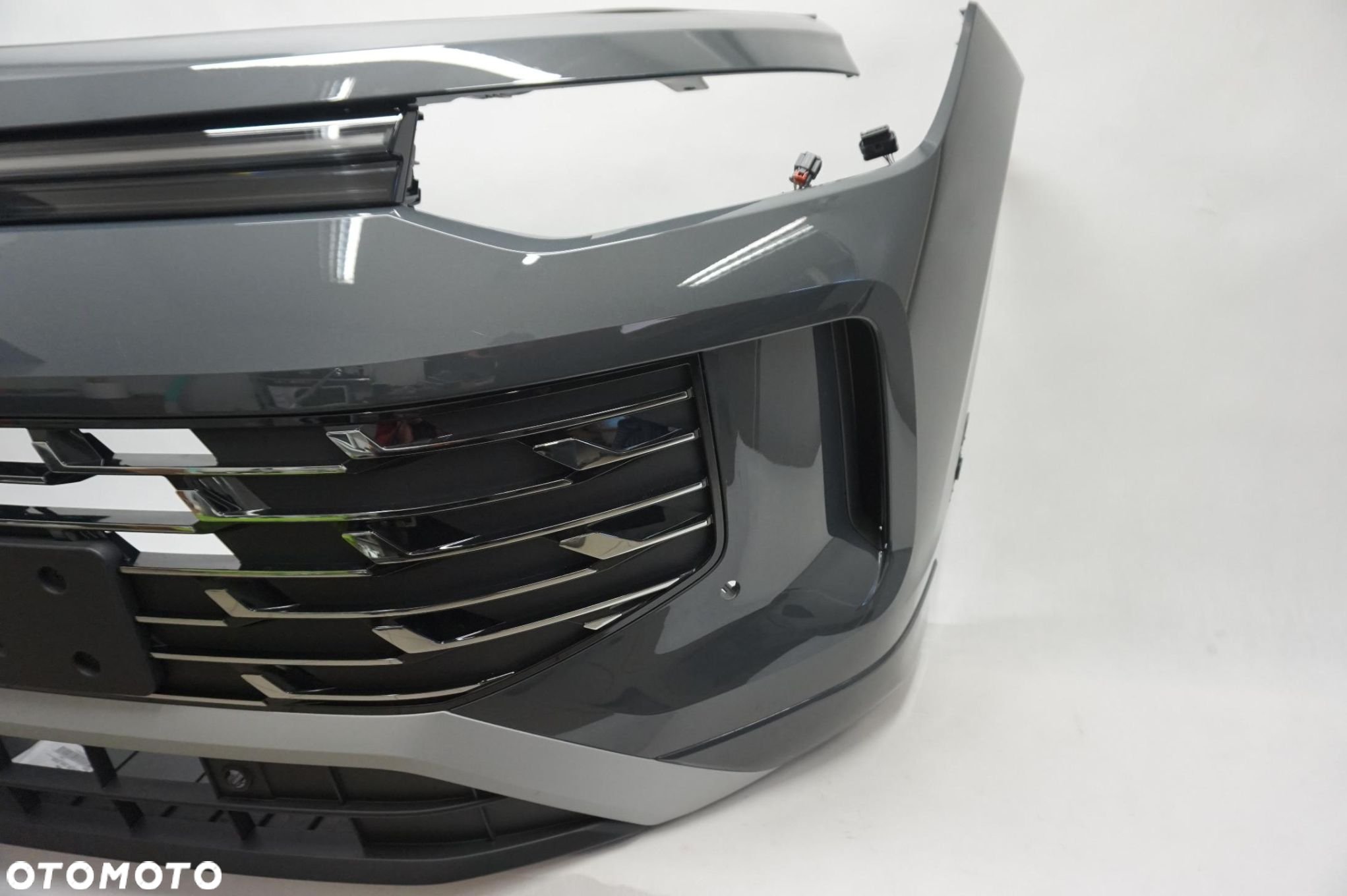 NOWY ORG ZDERZAK PRZEDNI 6xPDC VW TAYRON 2024- LAK.LC7Q - 5