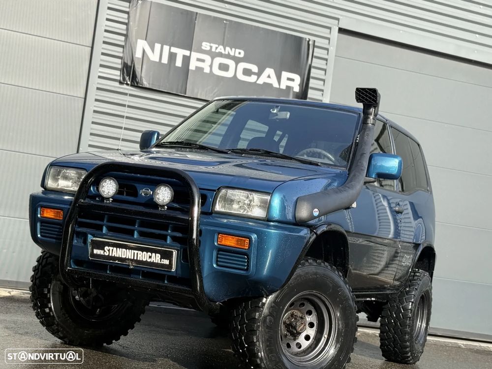 Nissan Terrano II 2.7 LX - 17