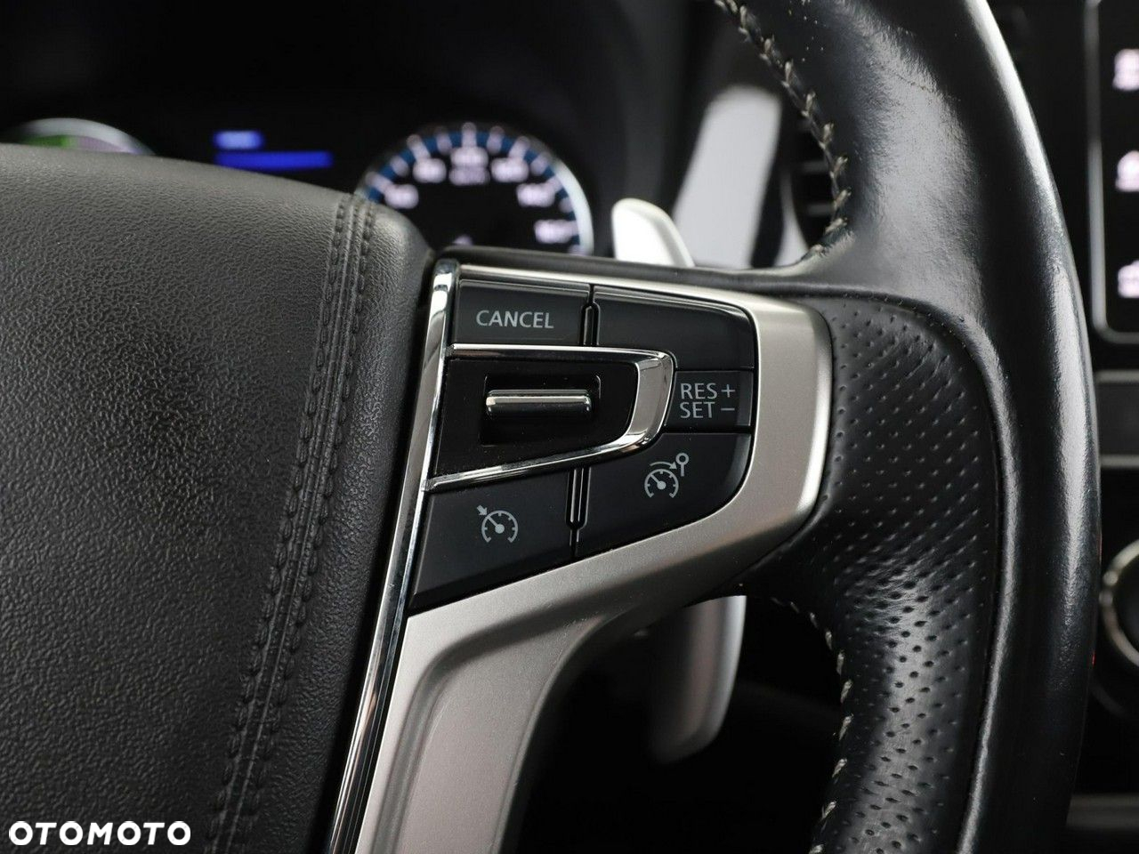 Mitsubishi Outlander 2.4 4WD Plug-In Hybrid - 31