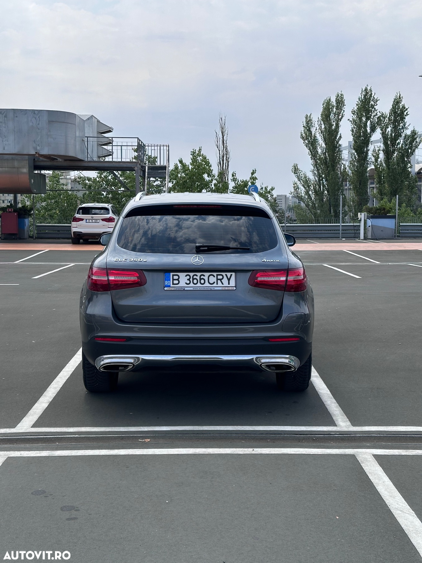 Mercedes-Benz GLC 350 e 4MATIC - 4