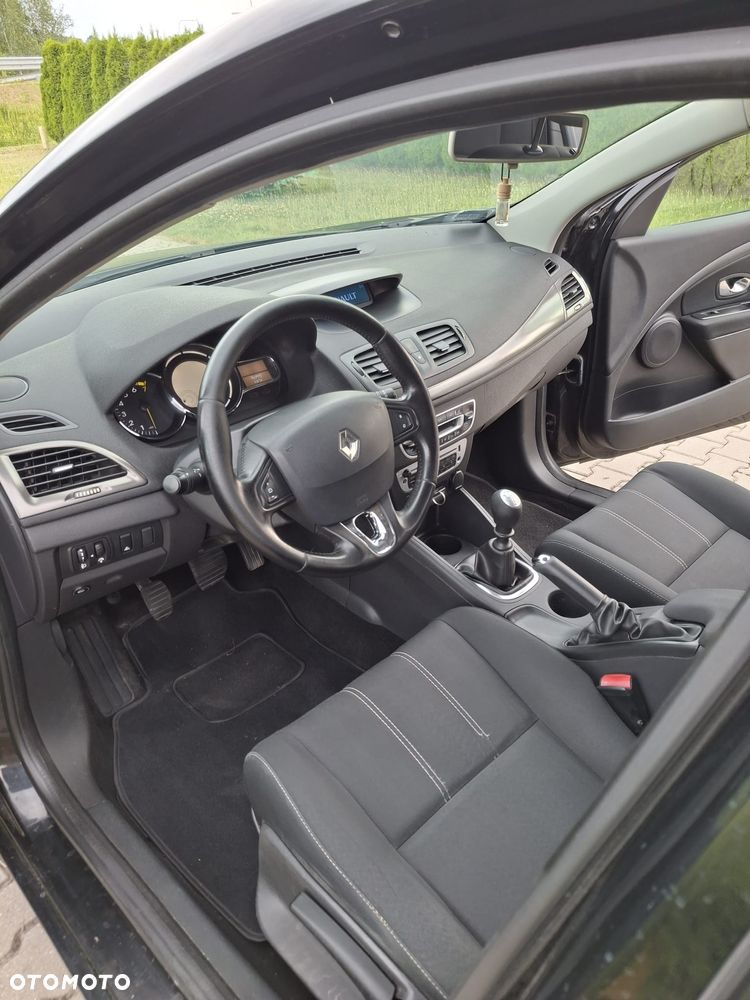 Renault Megane 1.6 16V Expression - 11