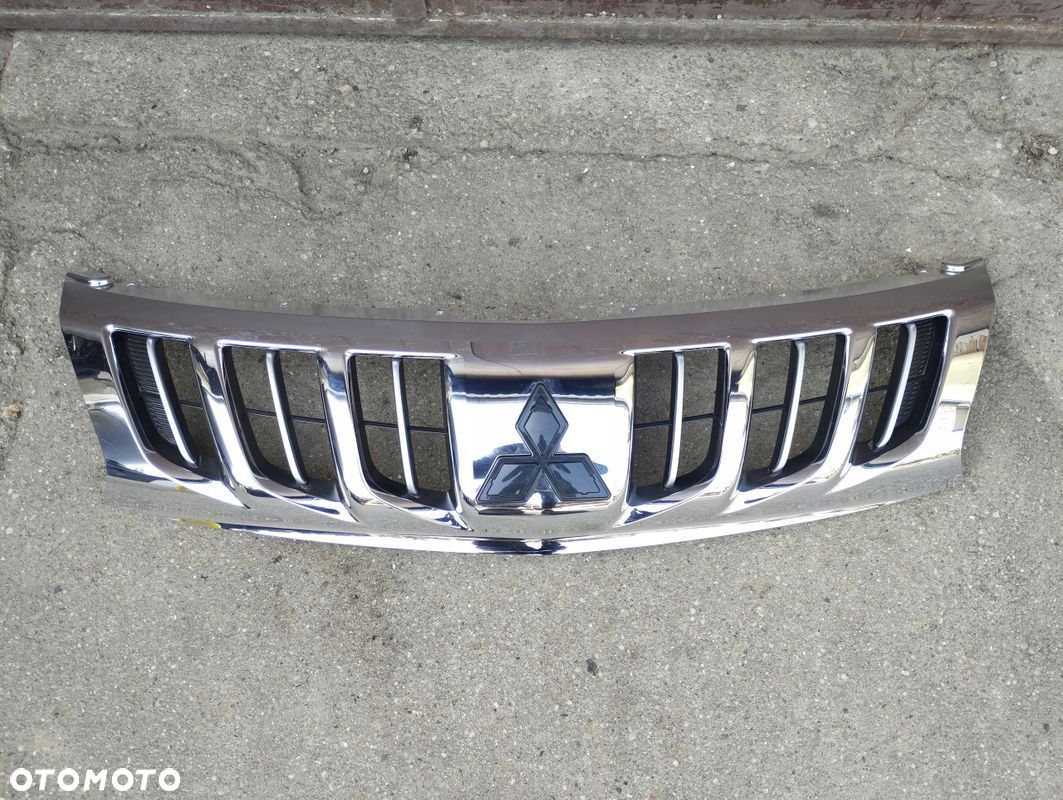Grill Atrapa Mitsubishi L200 V 5 2015-2019 7450A952 - 1