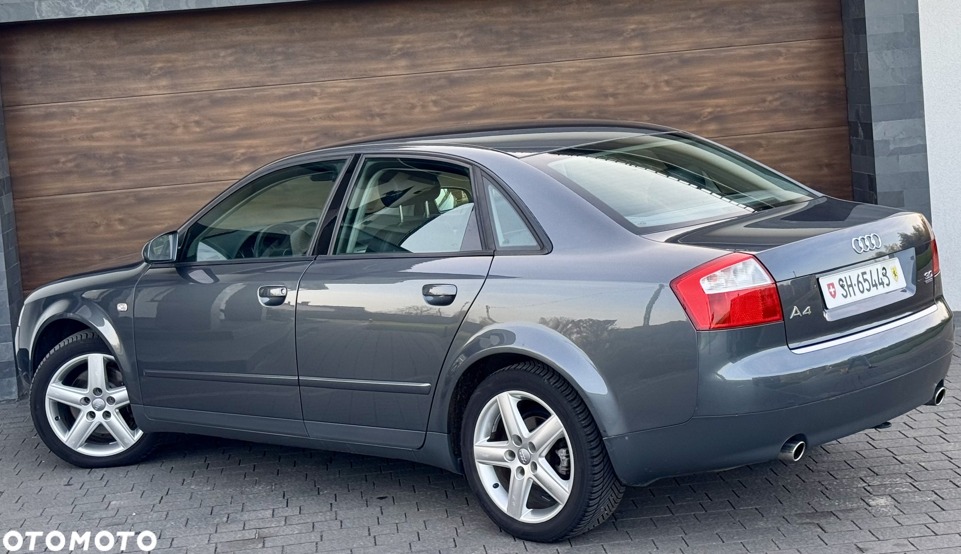 Audi A4 3.0 Quattro - 11