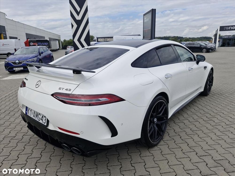 Mercedes-Benz AMG GT 43 - 4