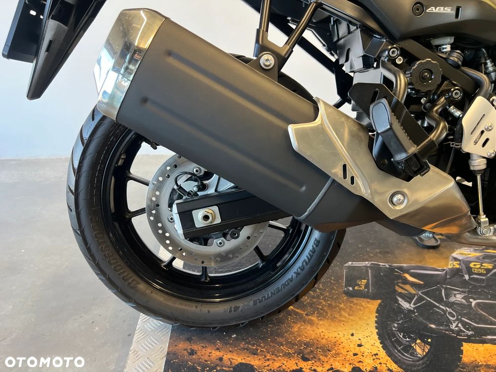 Suzuki V-STROM - 19