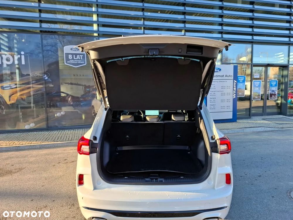 Ford Kuga 2.5 FHEV AWD Sound Edition eCVT - 11