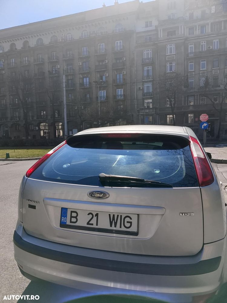 Ford Focus 1.8 TDCI Ghia - 3