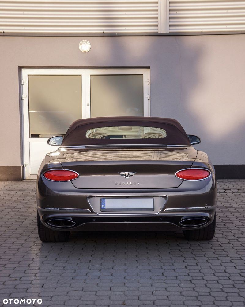 Bentley Continental GT - 7
