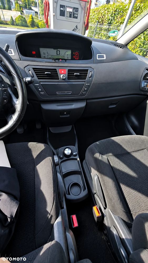 Citroën C4 Grand Picasso 2.0 16V 7-Sitzer EGS6 Exclusive - 12