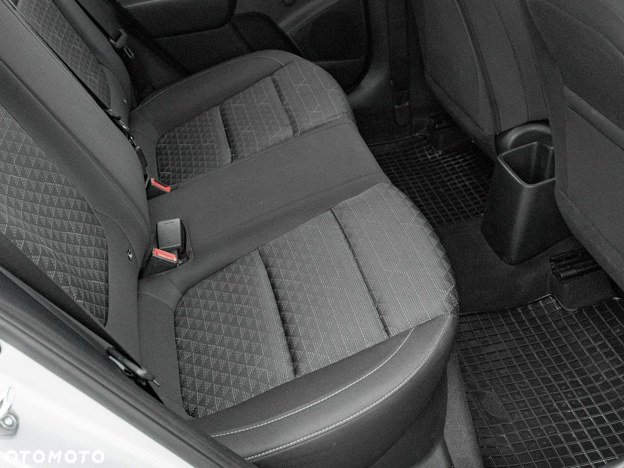 Kia Rio 1.2 M - 31