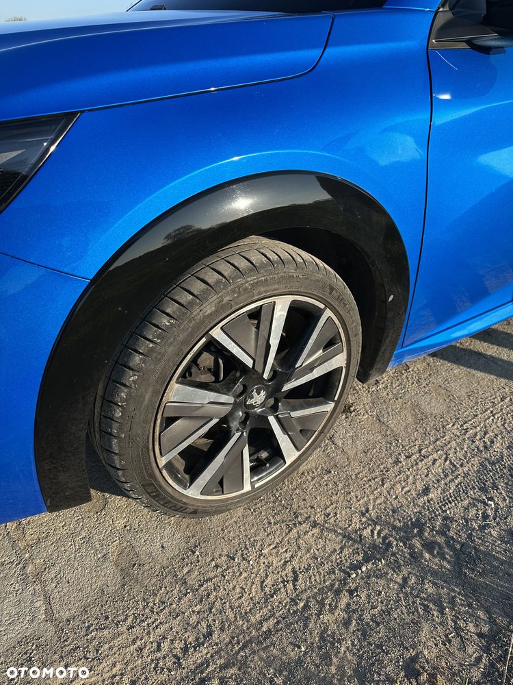 Peugeot 208 1.2 PureTech GT Line S&S EAT8 - 7