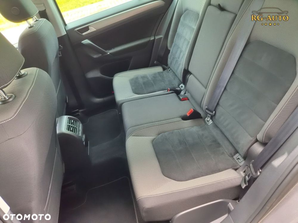 Volkswagen Golf Sportsvan - 35