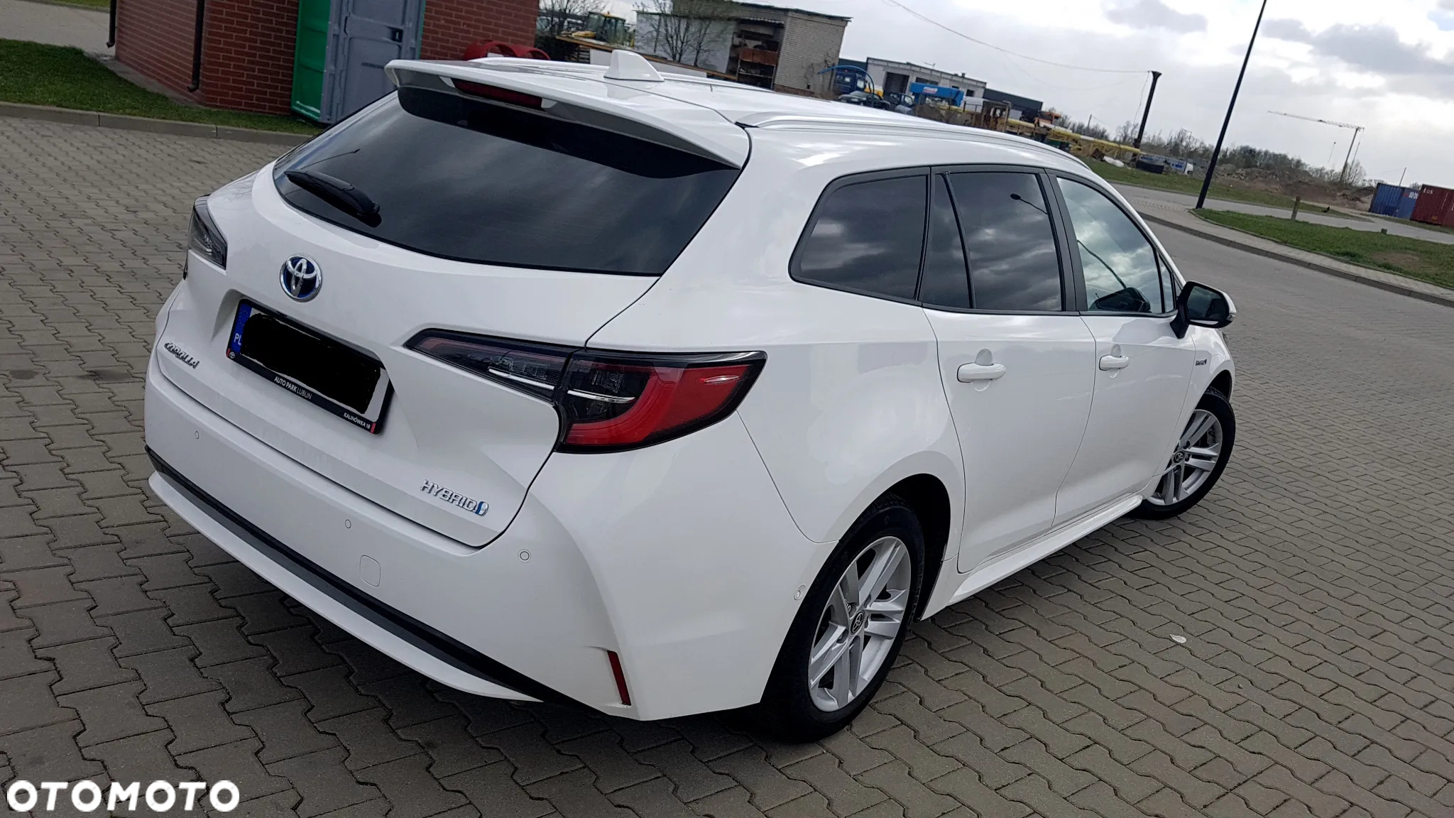 Toyota Corolla 1.8 Hybrid Style - 21