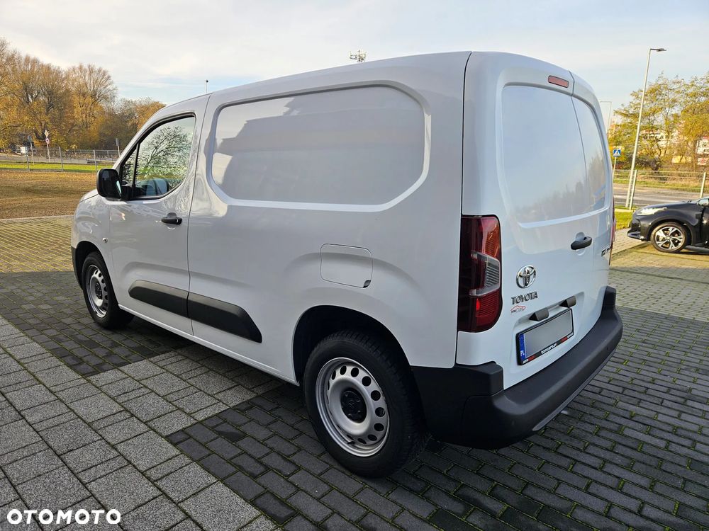 Toyota ProAce City 1.5D-4D 102KM - 4