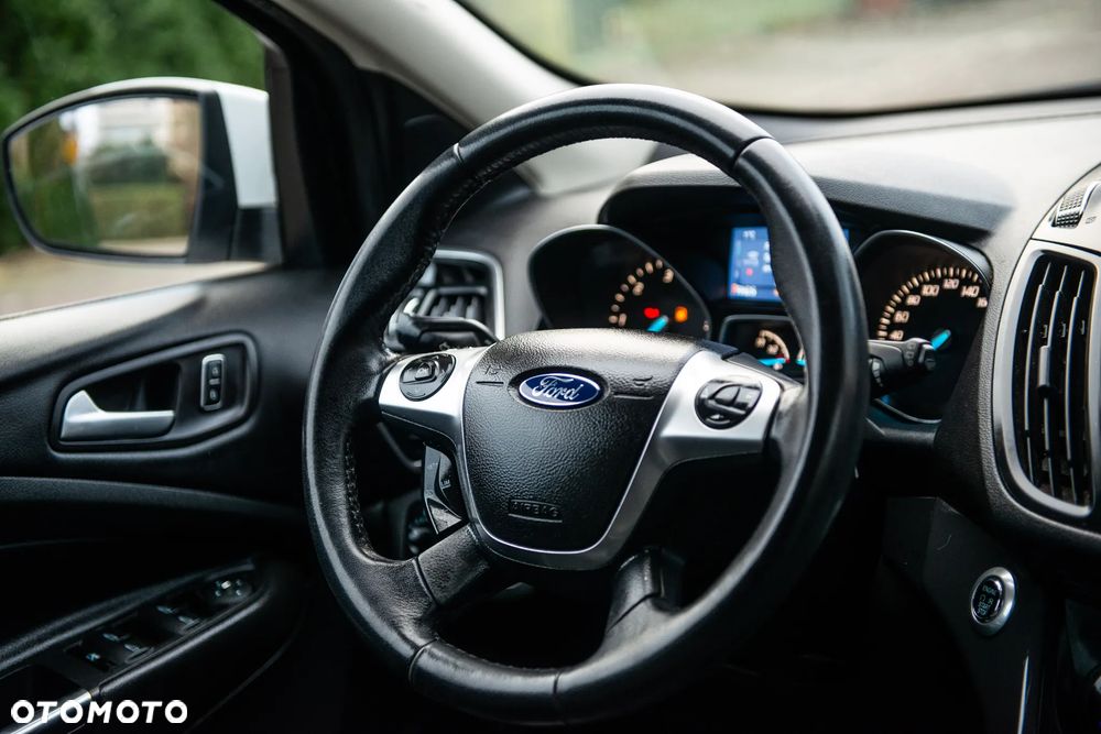 Ford Kuga 2.0 TDCi 4x4 Titanium - 31