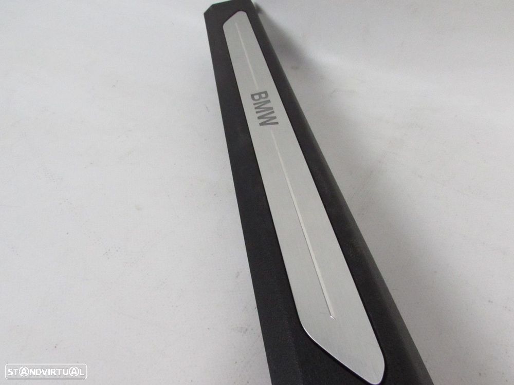 Rodapé da Porta Direito/Frente Seminovo/ Original BMW X5 (G05)/BMW X7 (G07)/BMW... - 2