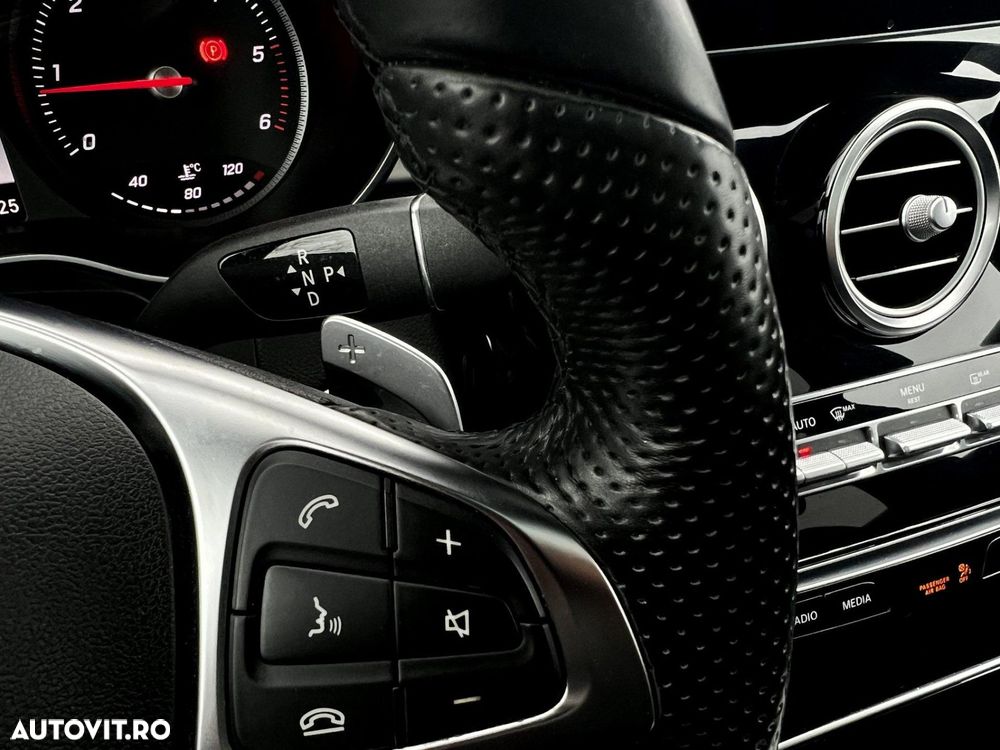 Mercedes-Benz GLC - 19