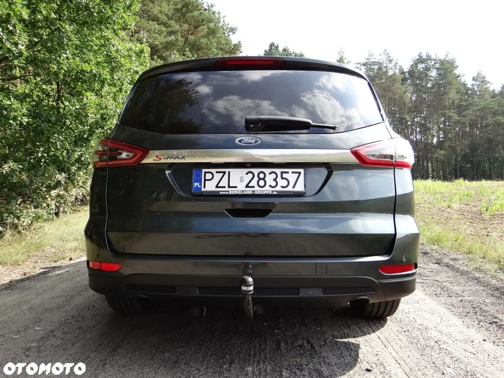 Ford S-Max 1.5 EcoBoost Titanium - 25