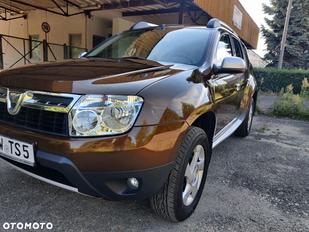 Dacia Duster 1.6 16V 105 4x2 Celebration - 9