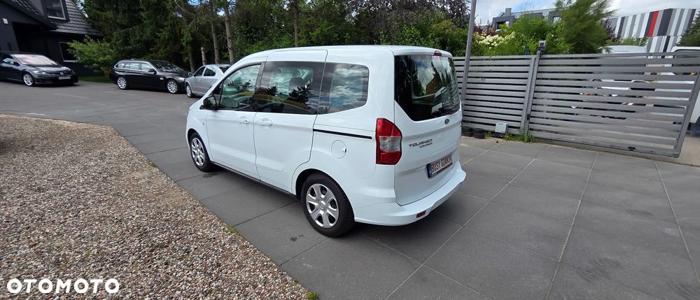 Ford Tourneo Courier 1.0 EcoBoost Ambiente - 5