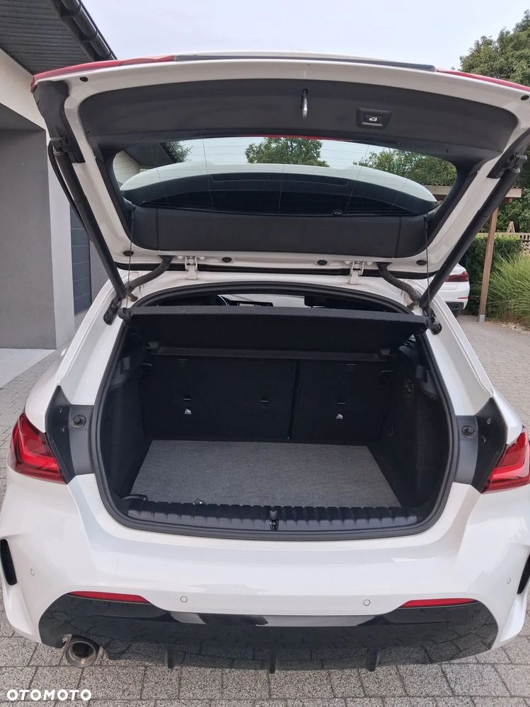 BMW Seria 1 118i - 13
