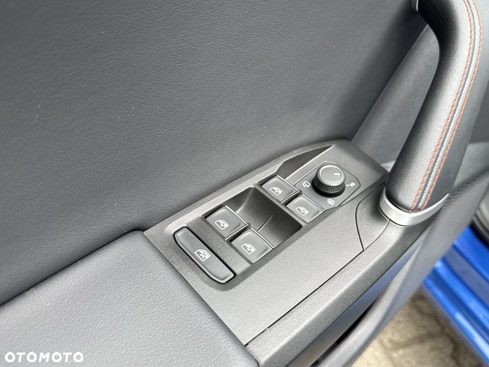 Seat Leon 1.5 eTSI FR DSG - 24