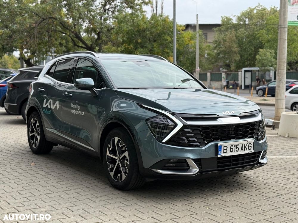 Kia Sportage 1.6 T-GDI HEV 6AT 4x2 Business Line - 4