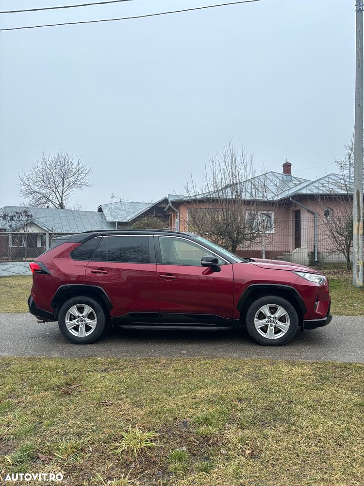 Toyota RAV4 - 4