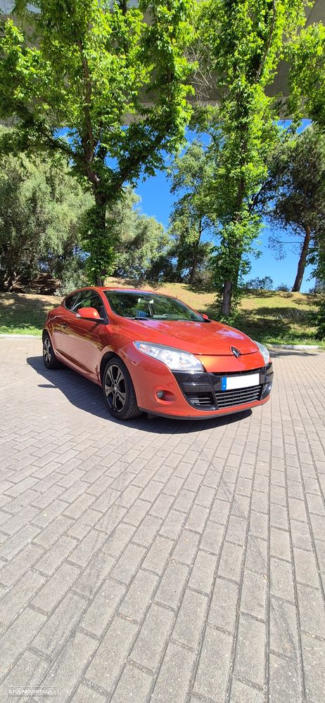 Renault Mégane Coupe dCi 110 FAP Dynamique - 1