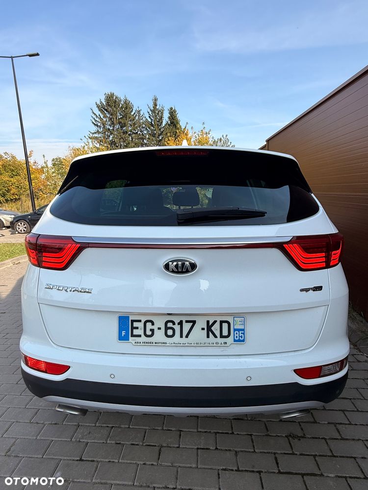 Kia Sportage 2.0 CRDI M 2WD - 17