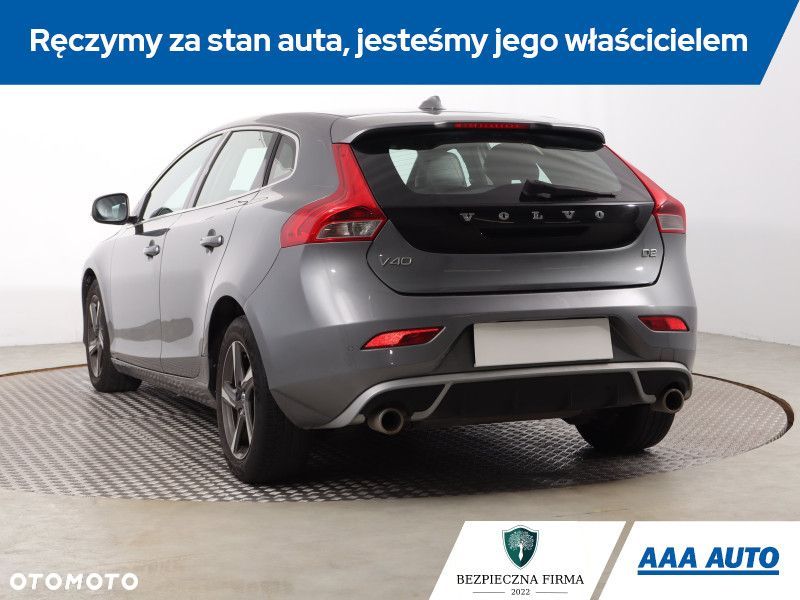 Volvo V40 - 5