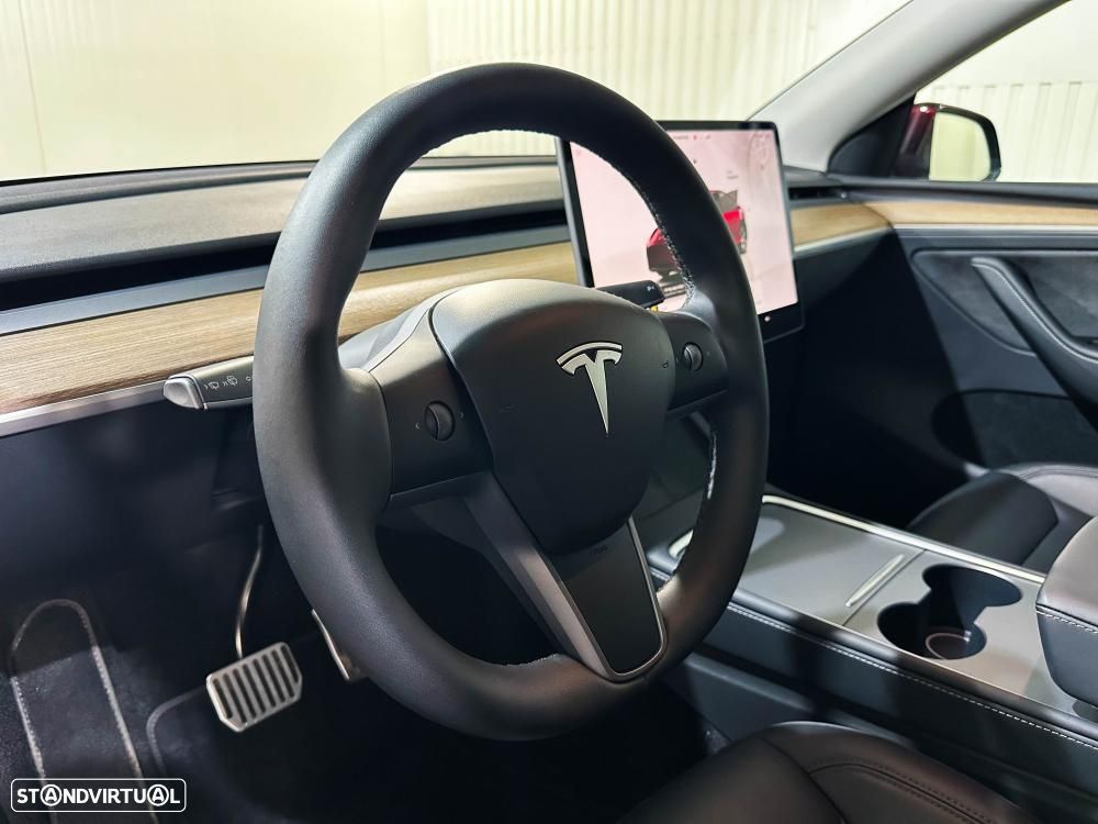 Tesla Model Y Long Range RWD - 20