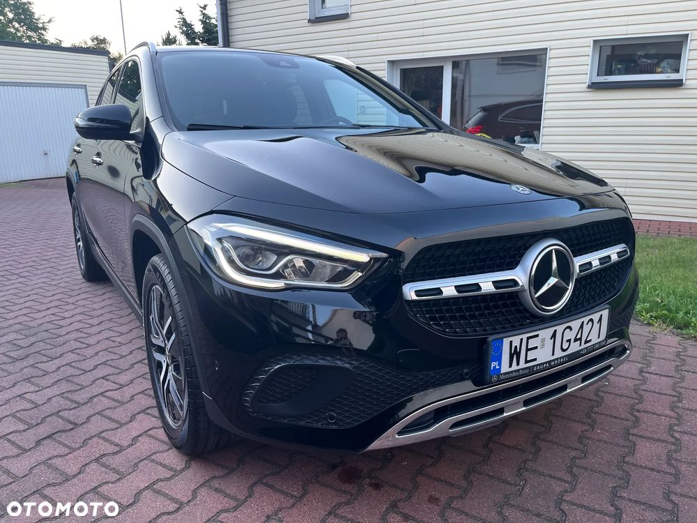 Mercedes-Benz GLA 200 Style - 2