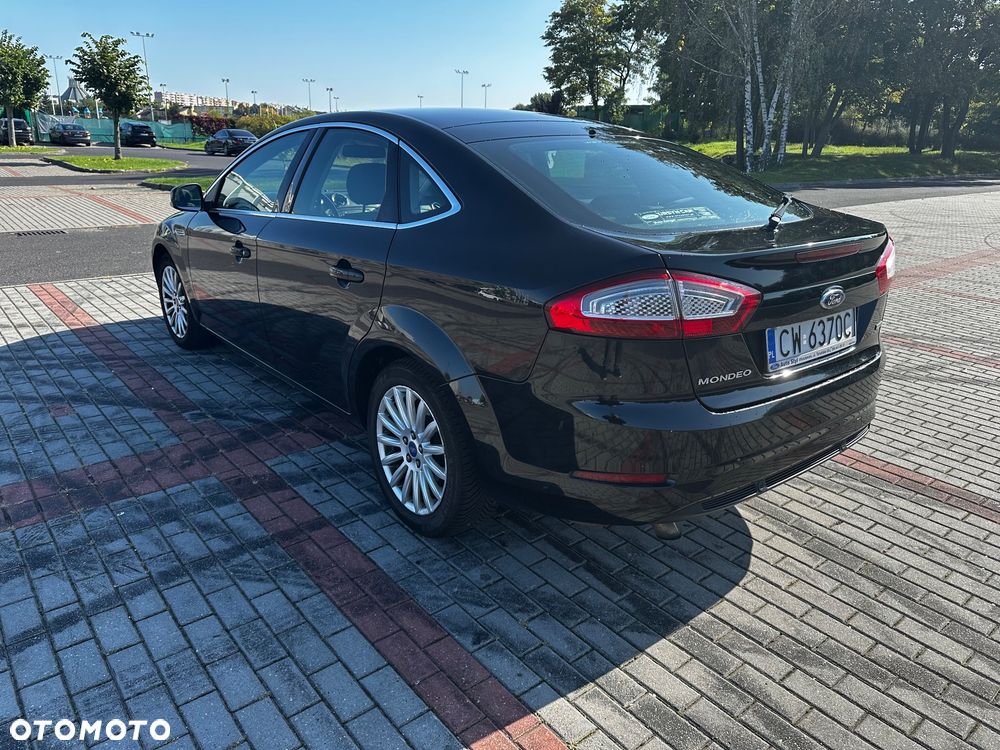 Ford Mondeo 1.6 T Platinium X Plus (Titanium) - 4