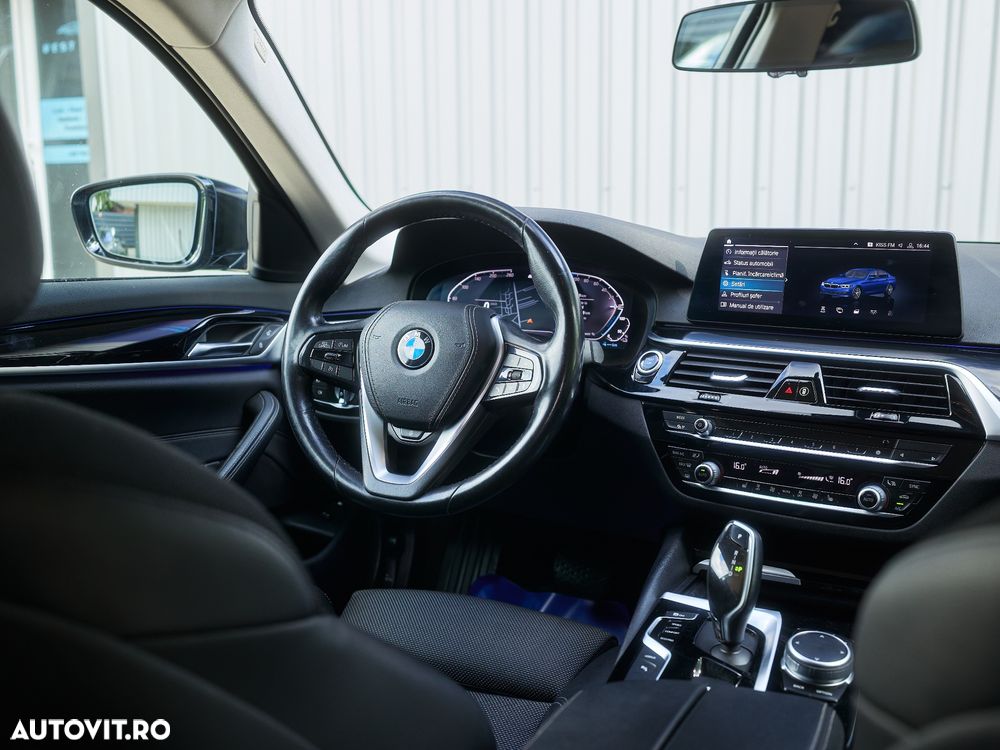 BMW Seria 5 - 38