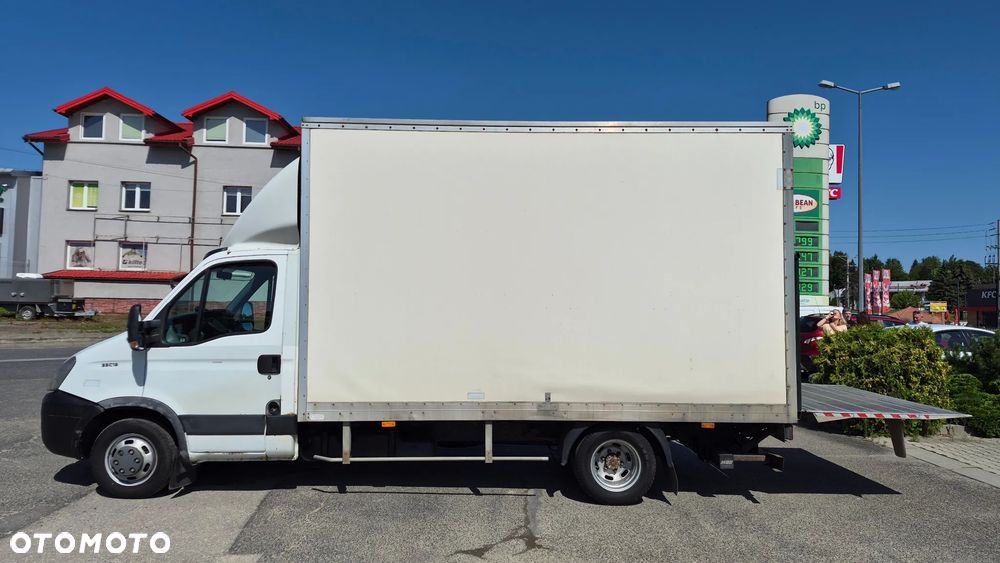 Iveco 35C12 - 4