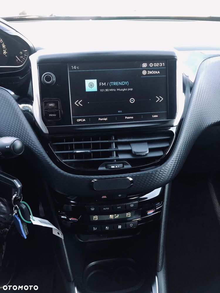 Peugeot 208 1.6 BlueHDi Active - 23