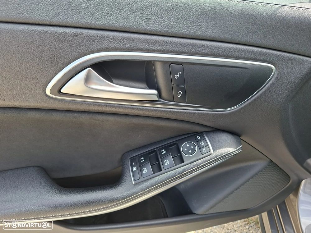 Mercedes-Benz CLA 180 d Shooting Brake AMG Line Aut. - 11