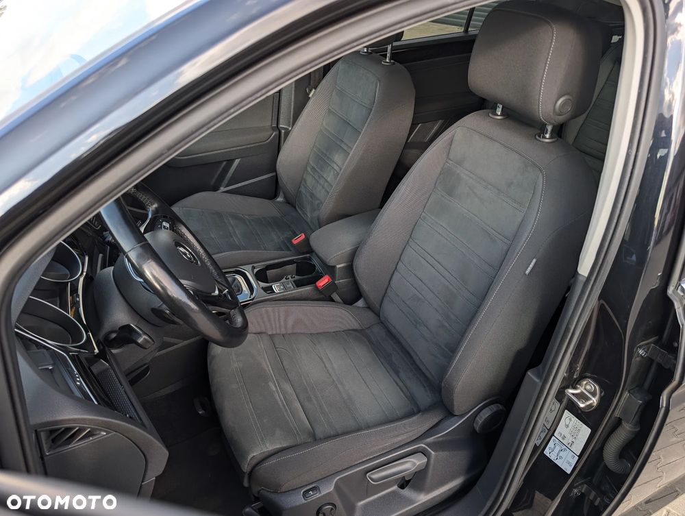 Volkswagen Touran 1.8 TSI (BlueMotion Technology) DSG Highline - 34