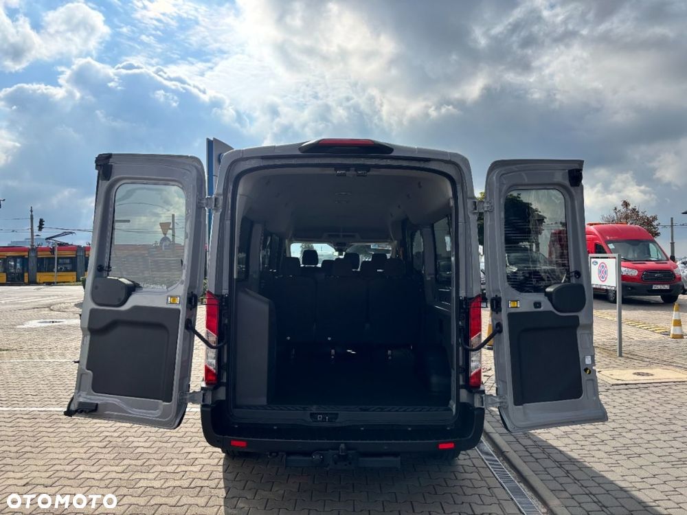 Ford Transit - 11