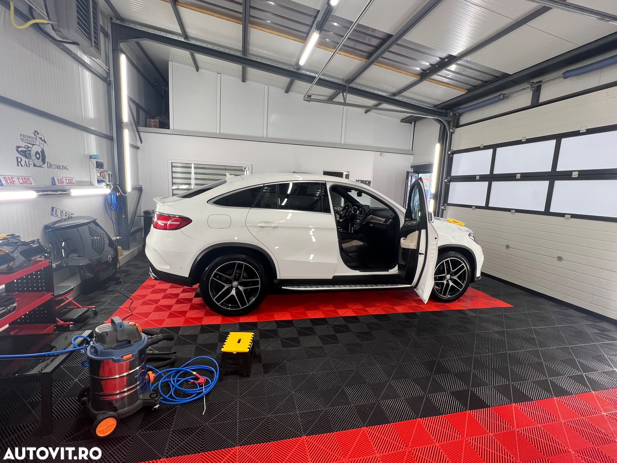 Mercedes-Benz GLE Coupe 350 d 4MATIC - 10
