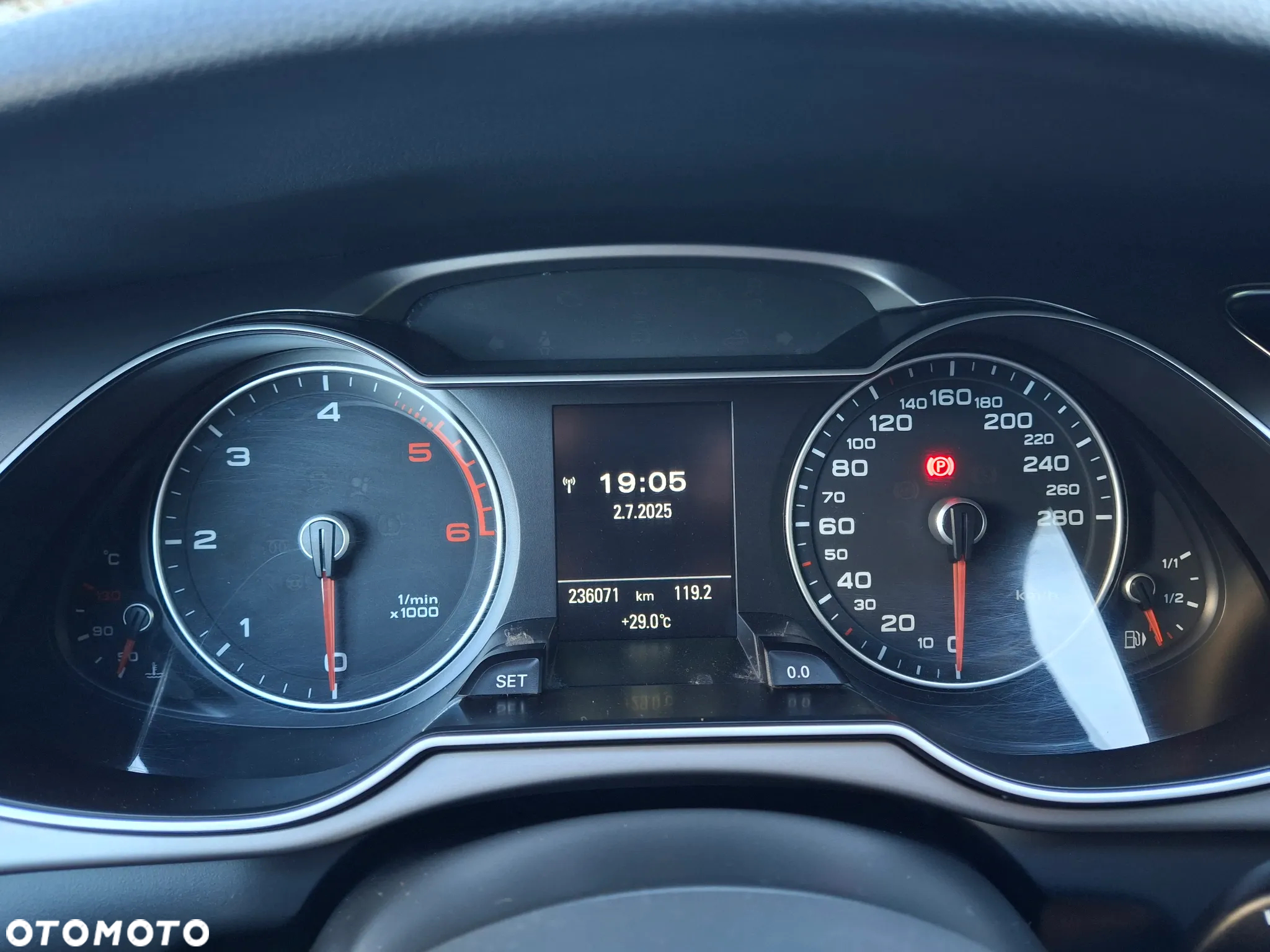 Audi A4 Avant 2.0 TDI DPF quattro Attraction - 28