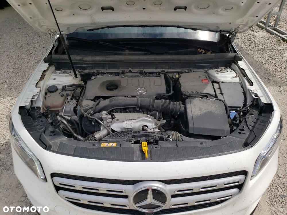 Mercedes-Benz GLB 250 4-Matic 8G-DCT - 13