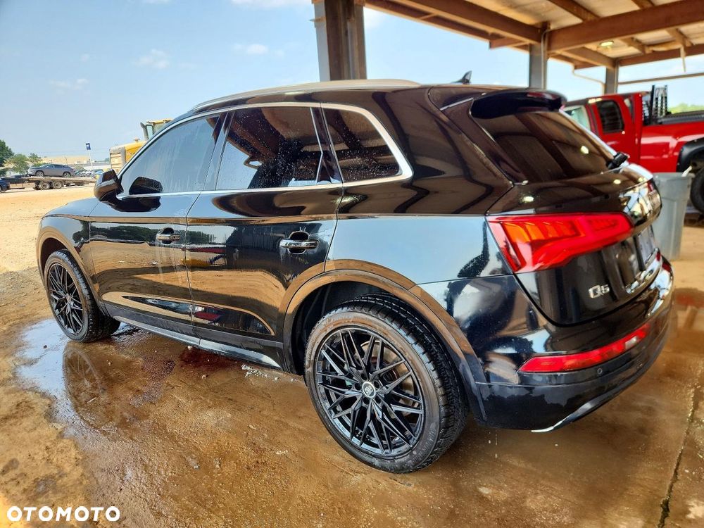 Audi Q5 2.0 TFSI Quattro S tronic design - 3