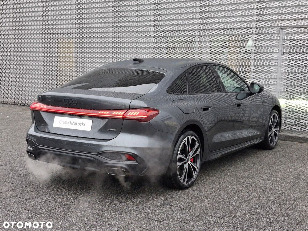 Audi A5 Limousine - 8